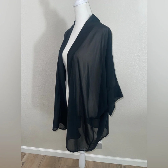 Sheer cardigan/swim suit cover - Picture 2 of 6